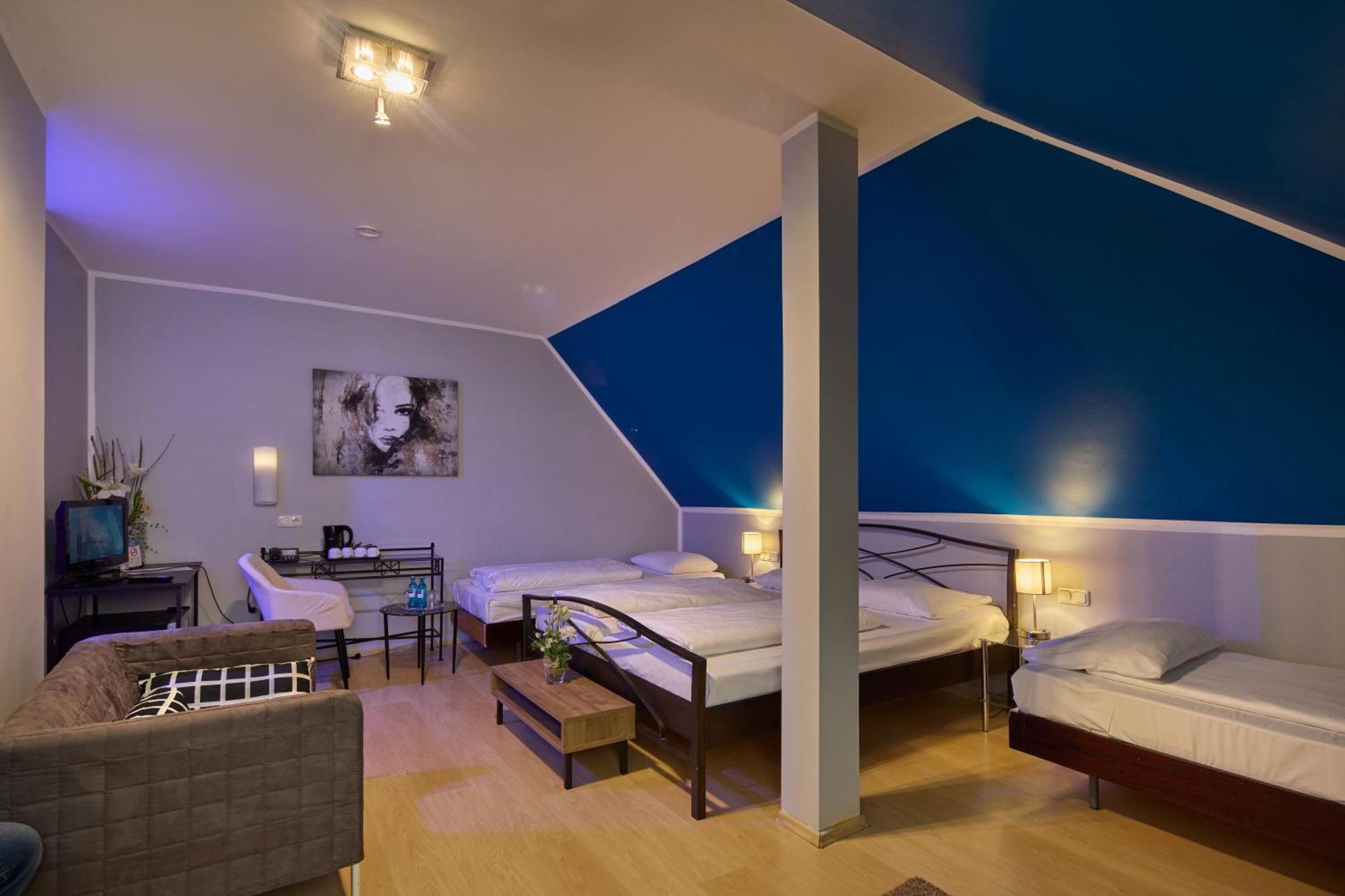 Trip Inn Posthotel Dueren Хаймбах Экстерьер фото